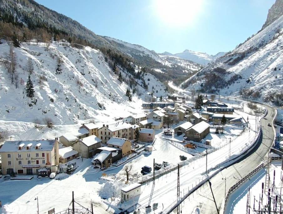 Chalet 6B Dans Les Pyrenees Proche D'Andorre LʼHospitalet-près-lʼAndorre Exterior foto